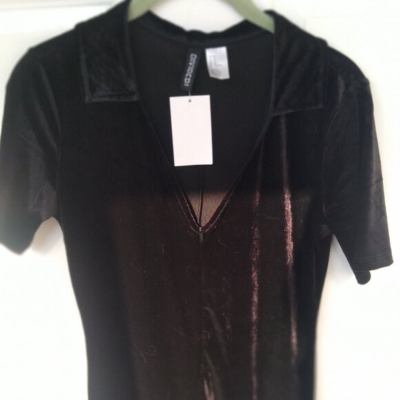 DIVIDED BLACK VELOUR JUMPSUIT SIZE M MEDIUM NEW WITH TAGS SHORT SLEEVES HALF-ZIP - Picture 3 of 15